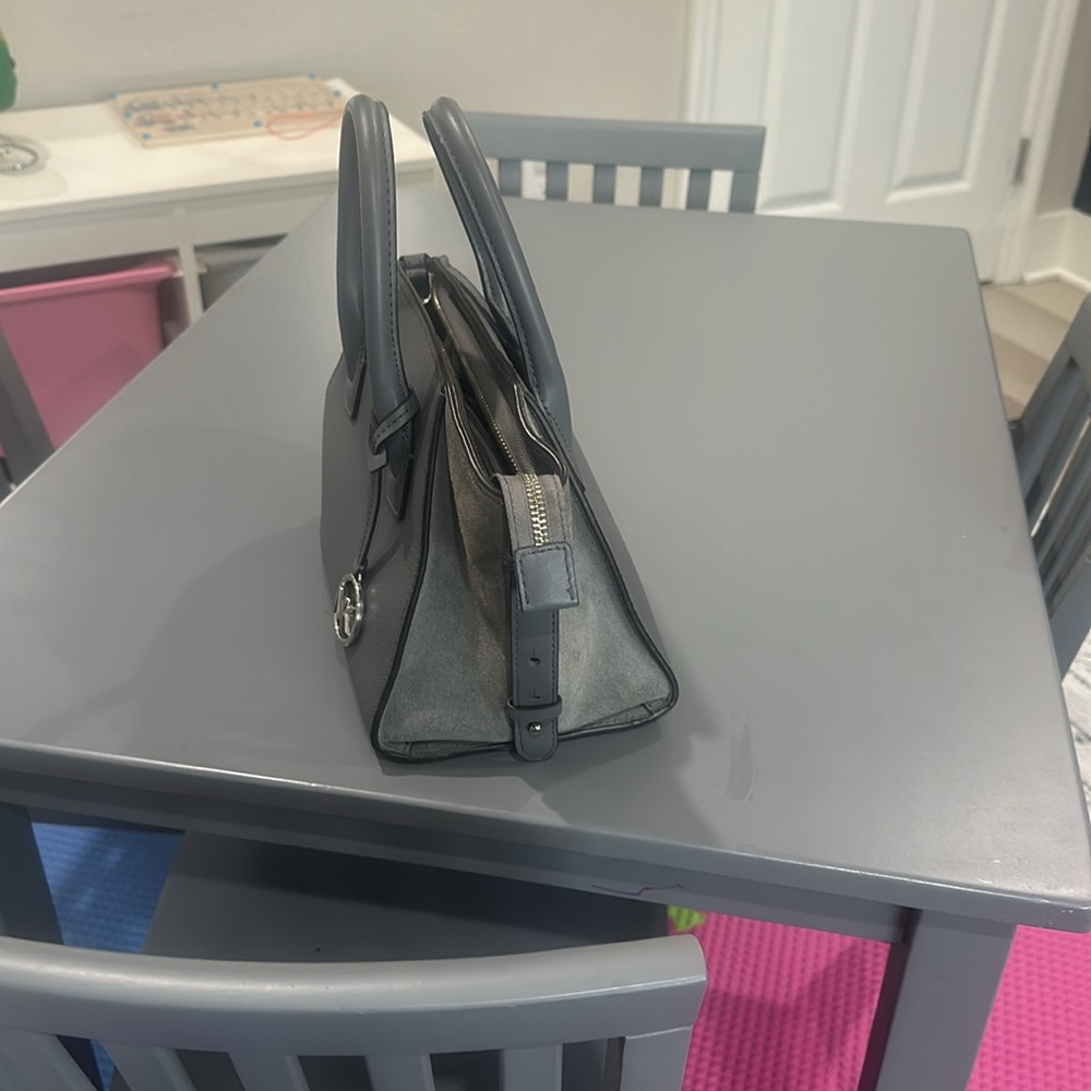 Fair condition - Picture 2 of 3